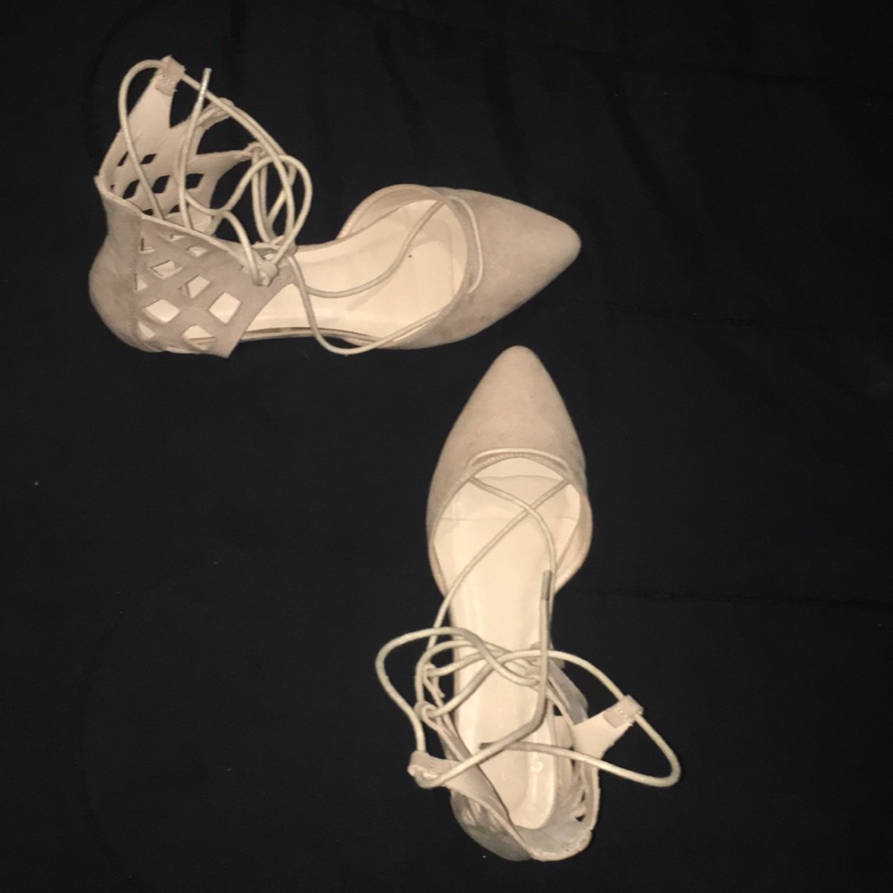 Sandles